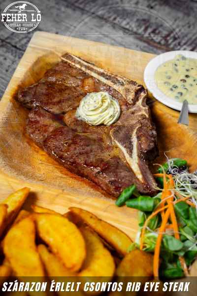Szárazon érlelt csontos Rib-Eye steak